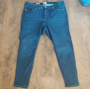Universal Thread Fleece lined jeans